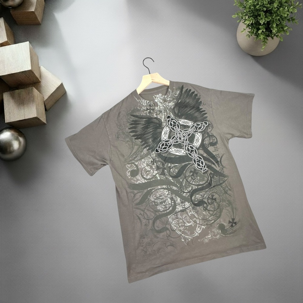 Chemistry Mens Y2K Gothic Celtic Cross Winged Graphic Tee Grey Large